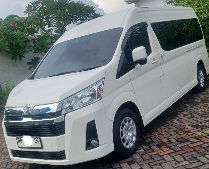 Toyota Hiace Premio